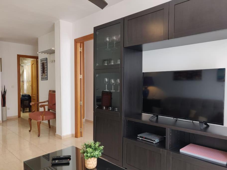 Apartamento Centrico En Fuengirola A 200 Metros De La Playa Kültér fotó